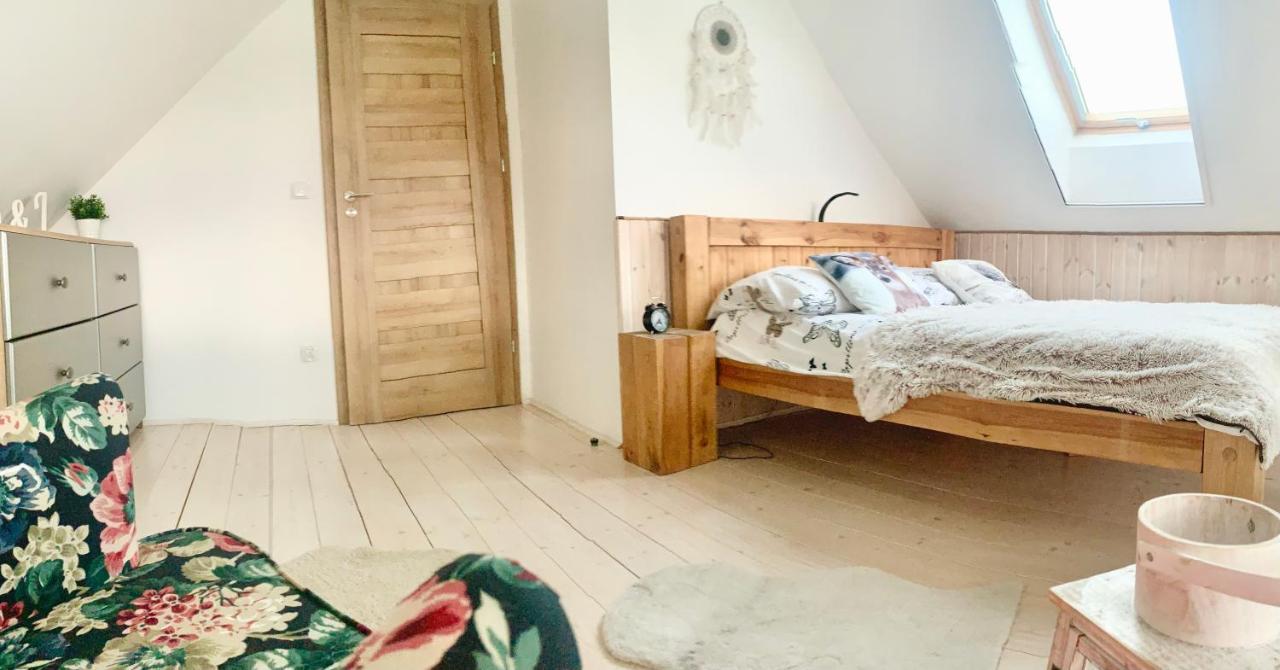 Ostoja Bukowo 12,2 Chata U Szoltesa Borowy Mlyn Exteriér fotografie